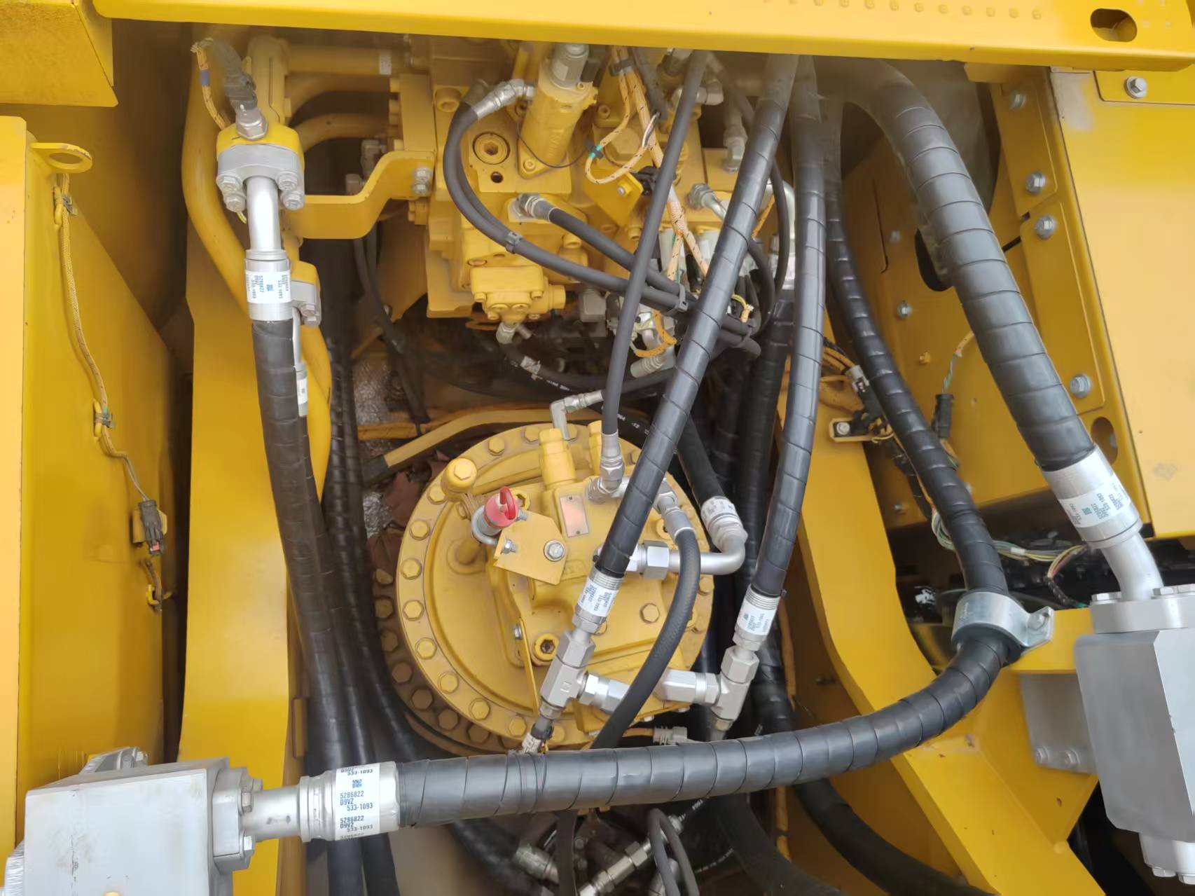 Caterpillar 345GC image 9