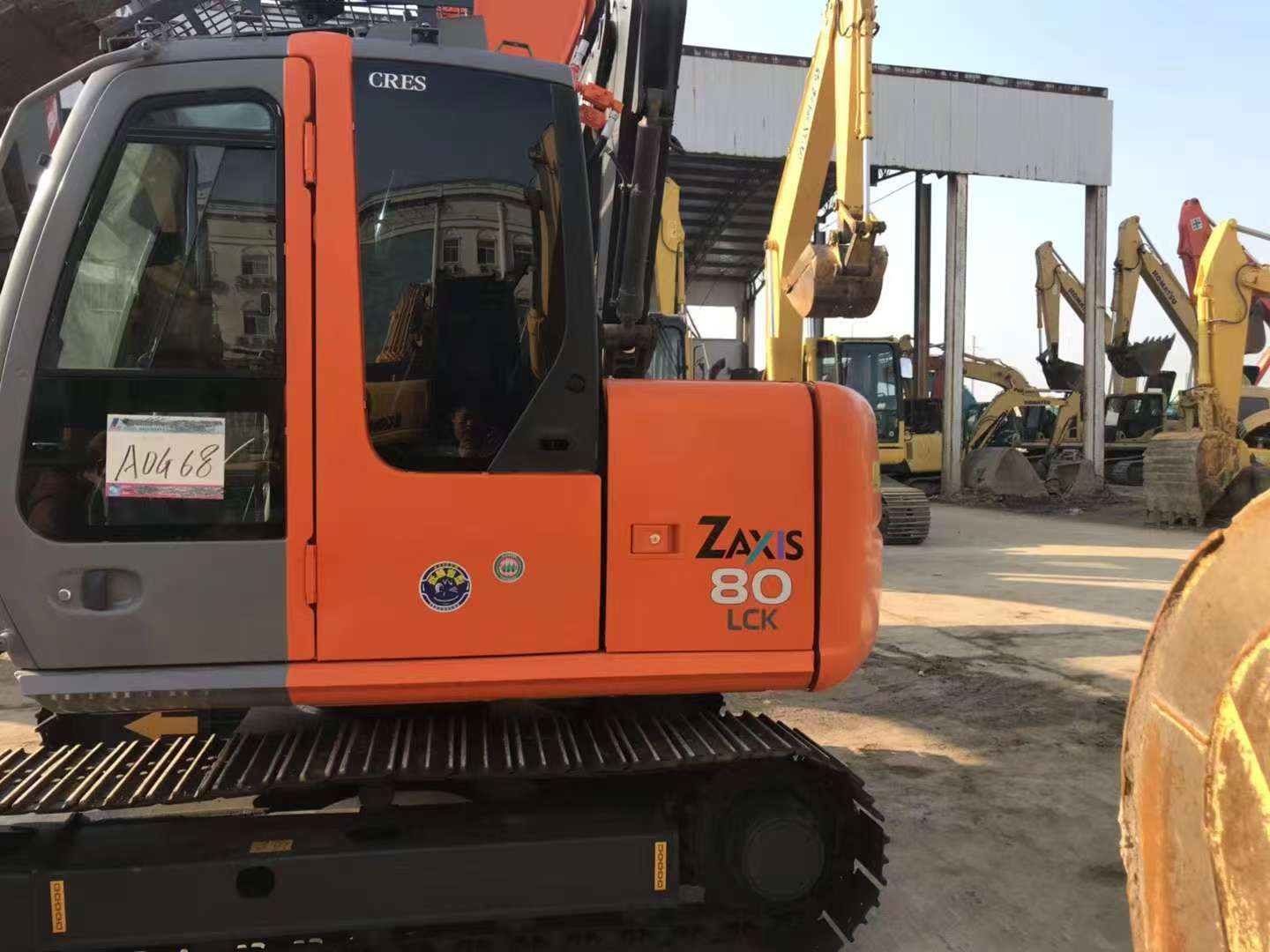 Hitachi 80 image 9