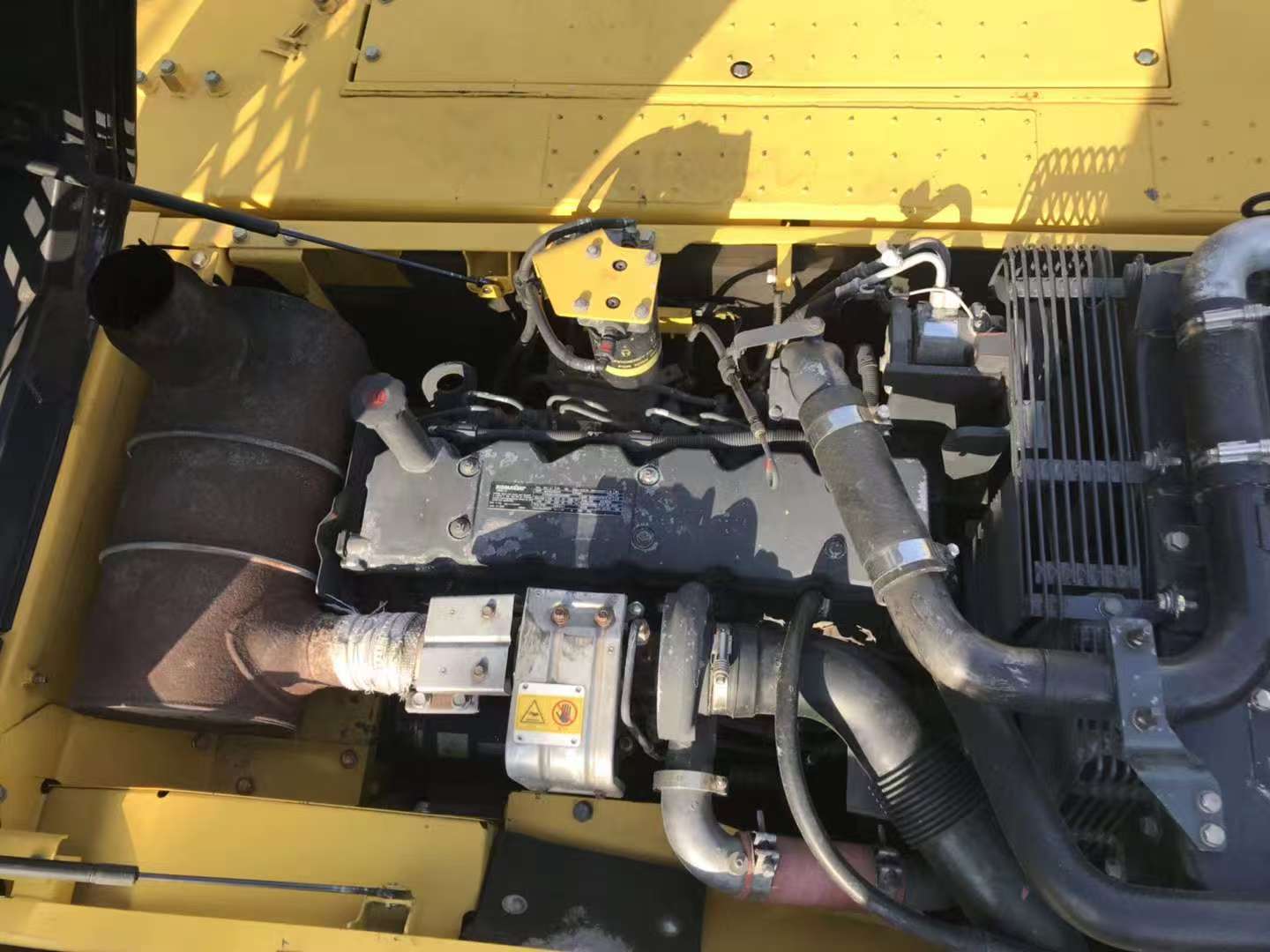 Komatsu 120 image 9