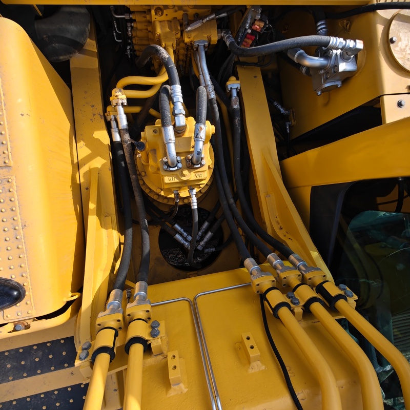 Komatsu 400-8 image 9
