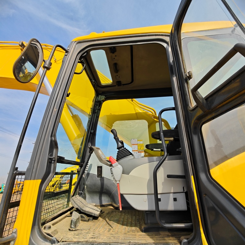 Komatsu 450-7 image 9
