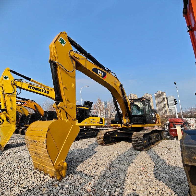 Caterpillar 336D image 6