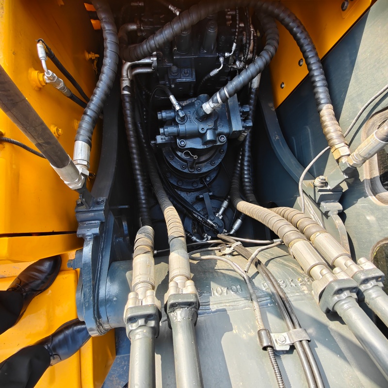 Hyundai 220HS image 10