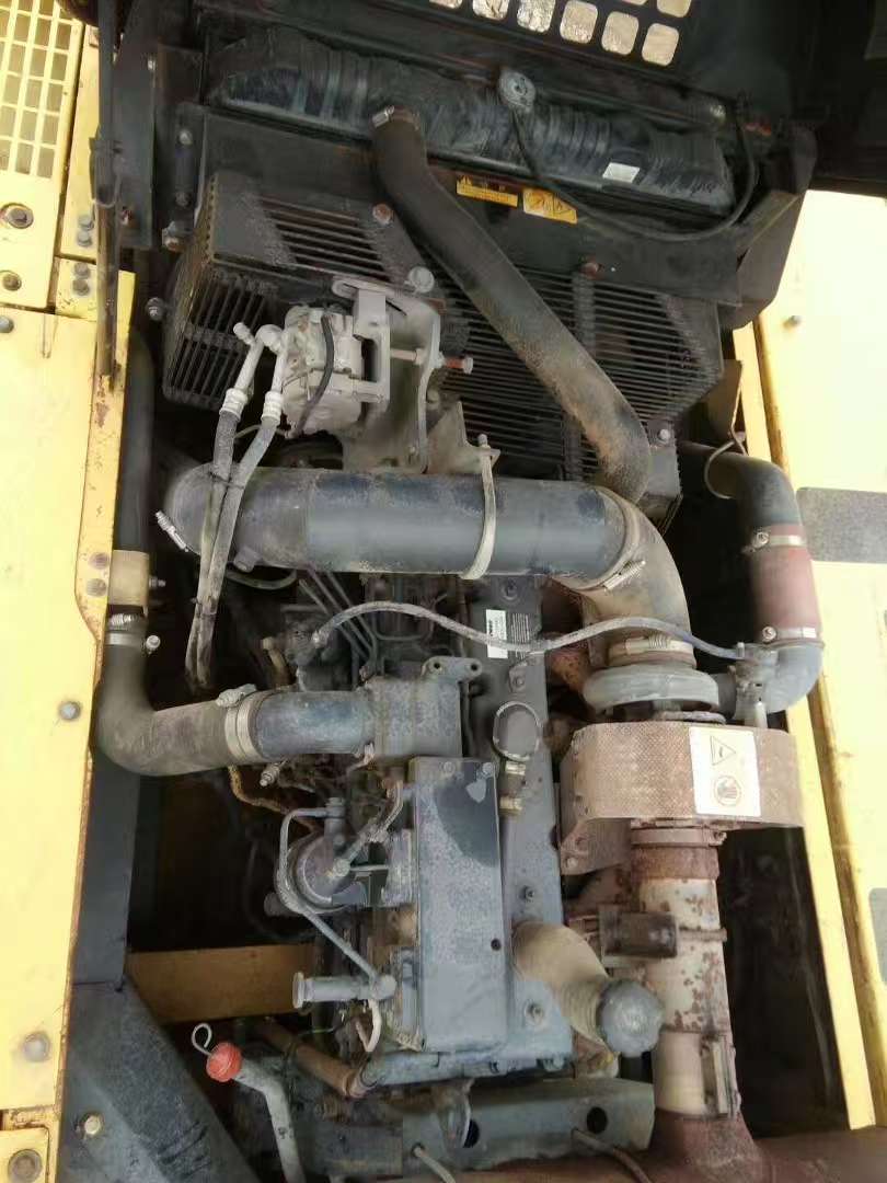 Komatsu 350 image 10
