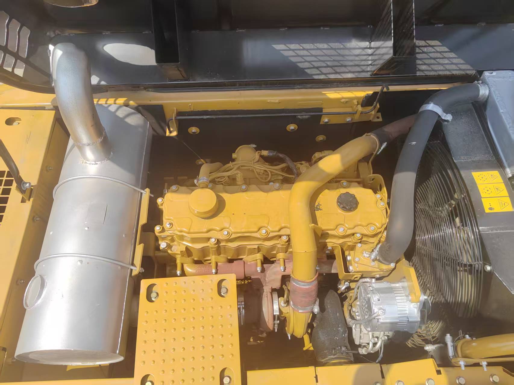 Caterpillar 325D2L image 10