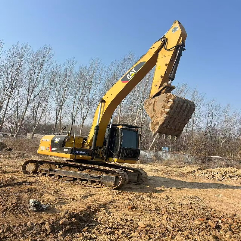 Caterpillar 320D2 Authentic image 5