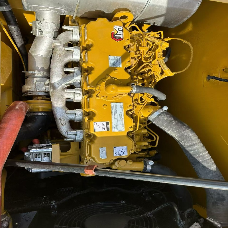 Caterpillar 323 Latest Collection image 7