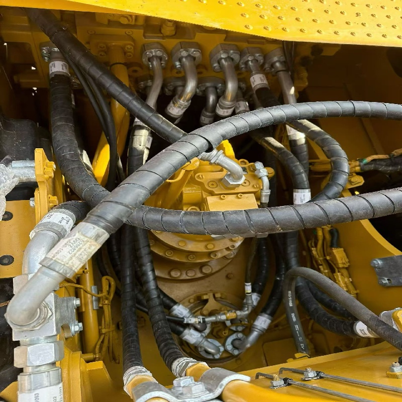 Caterpillar 323 Latest Collection image 8