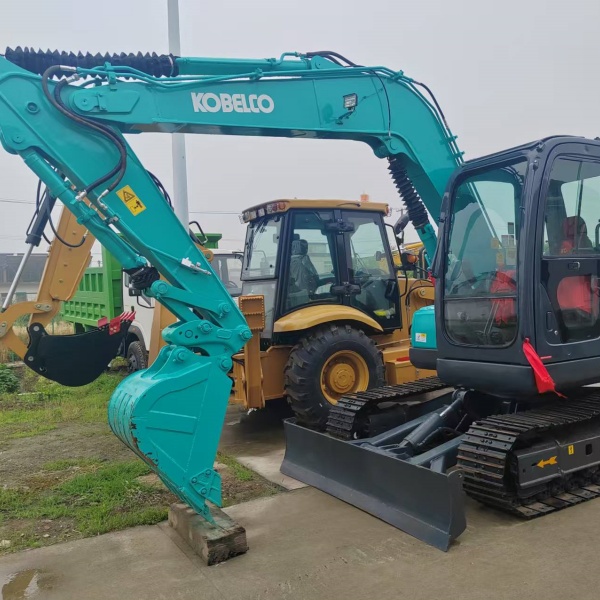 Kobelco 75