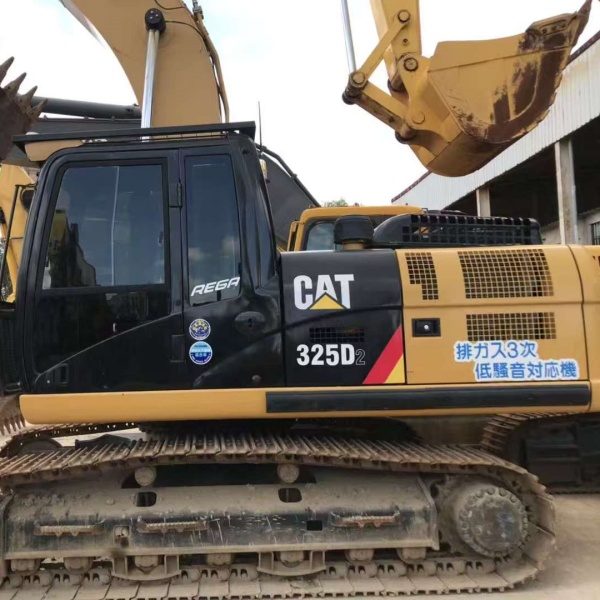 Caterpillar 325D