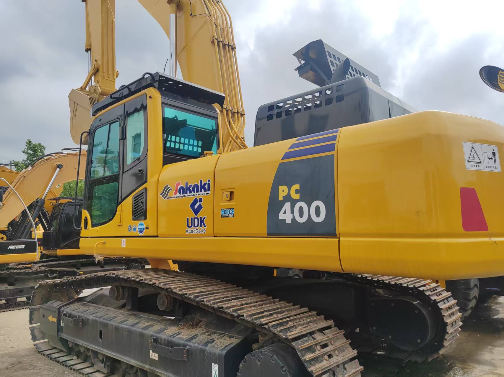 Komatsu 400-8 image 15