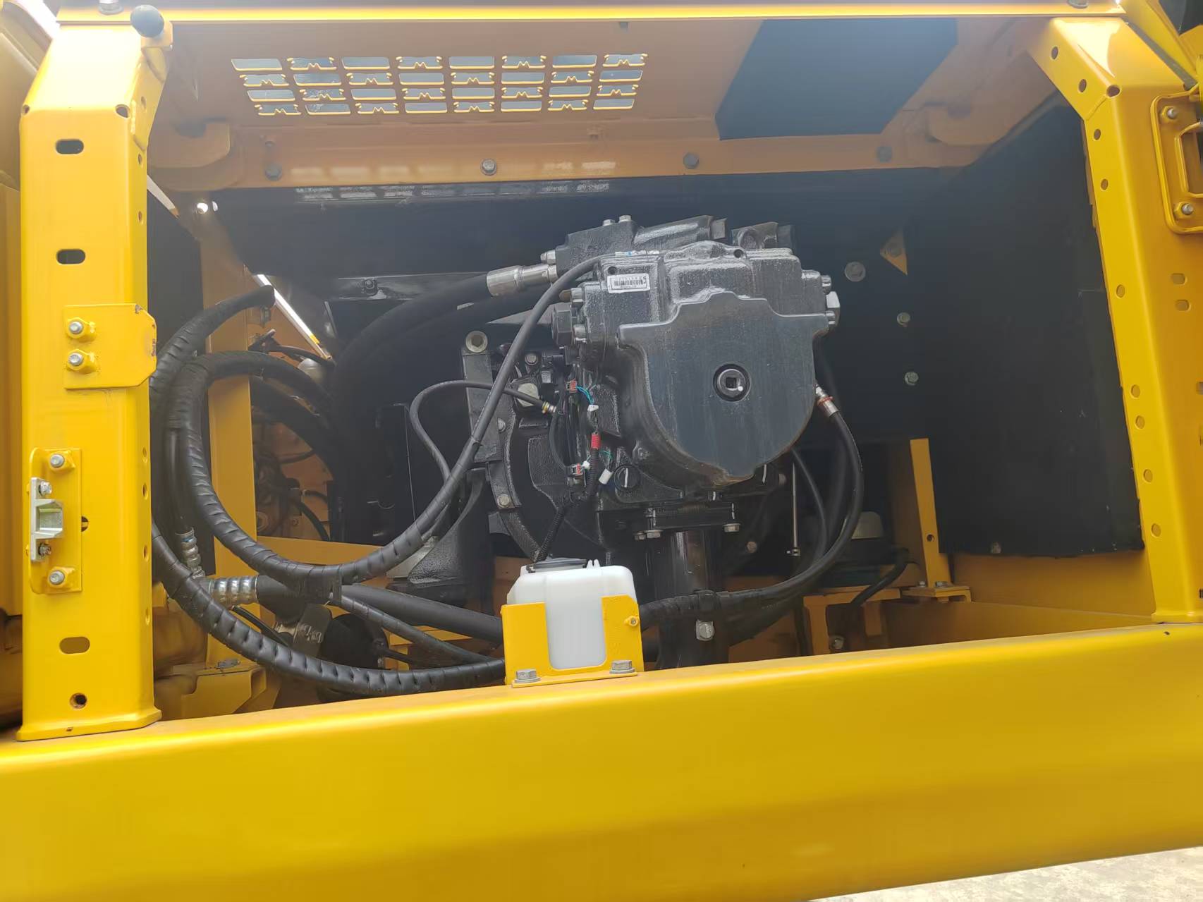 Komatsu 400-8 image 21