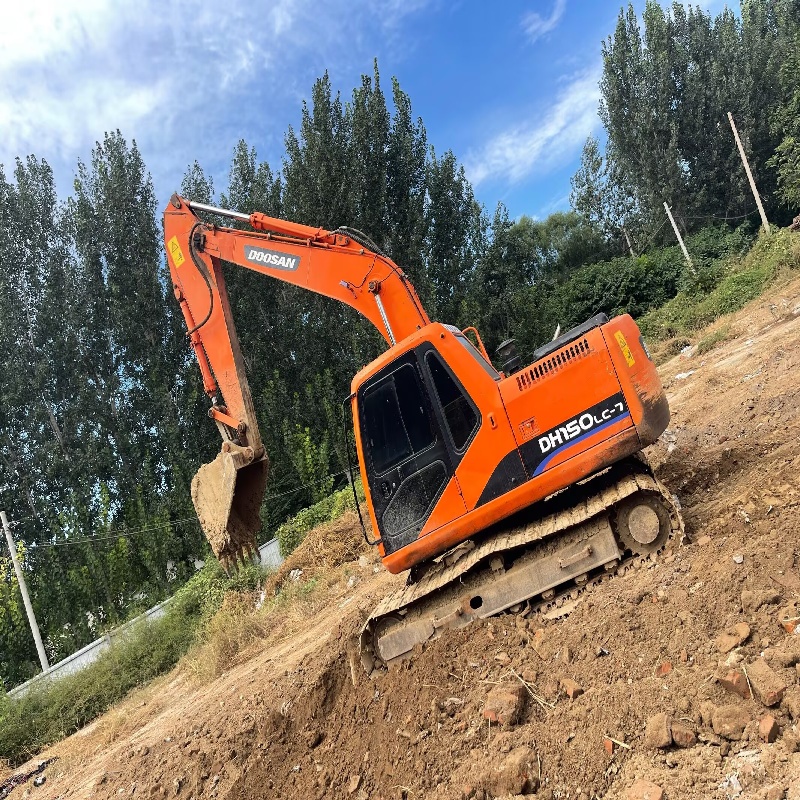 Doosan150 Authentic