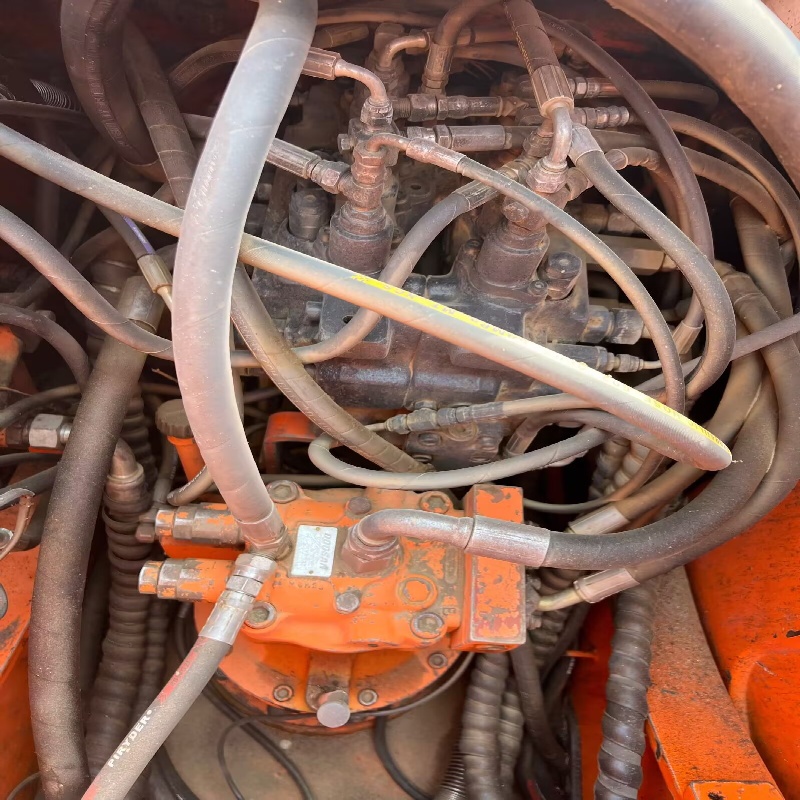 Doosan150 Authentic image 7