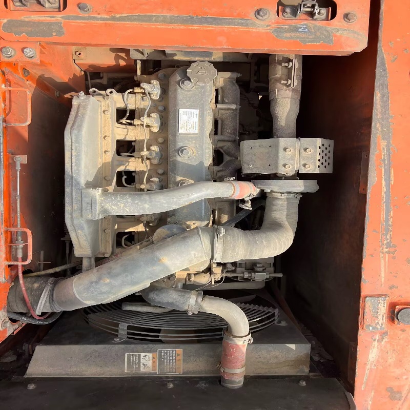 Doosan150 Authentic image 8