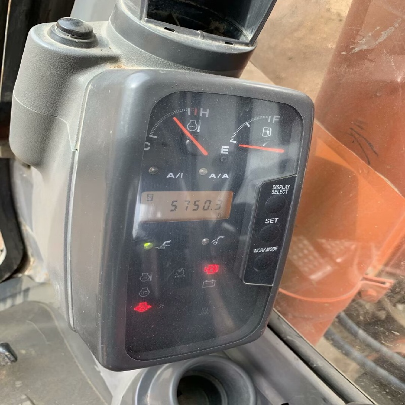Hitachi 120 Authentic image 6