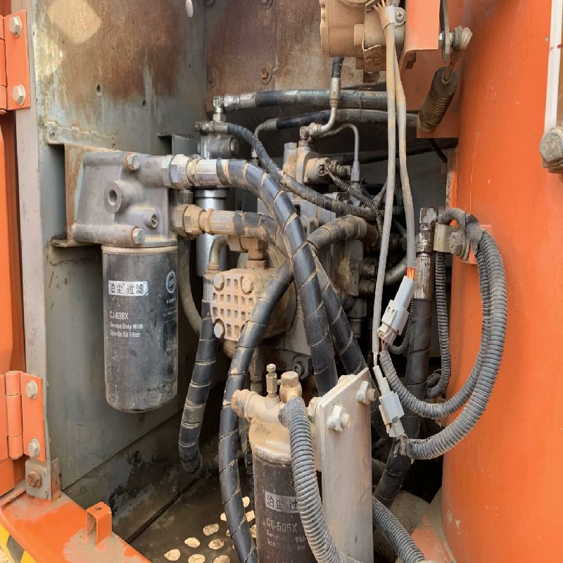 Hitachi 120 Authentic image 7