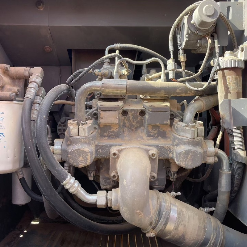 Hitachi 200-3G image 9