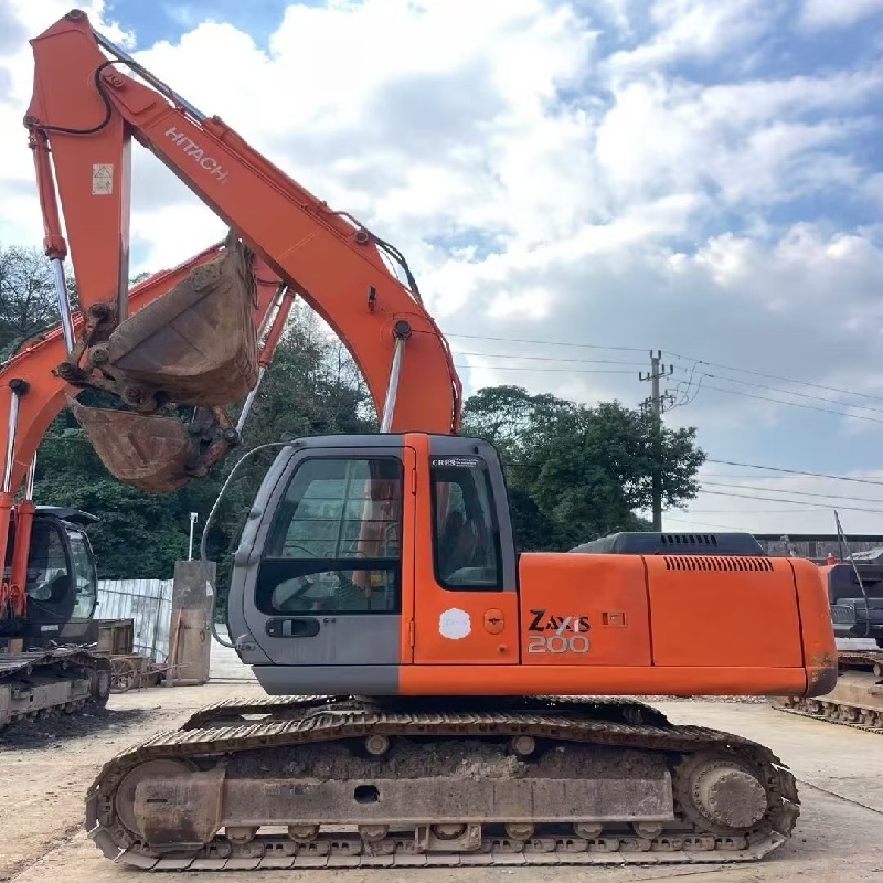 Hitachi 200-6 Authentic image 2