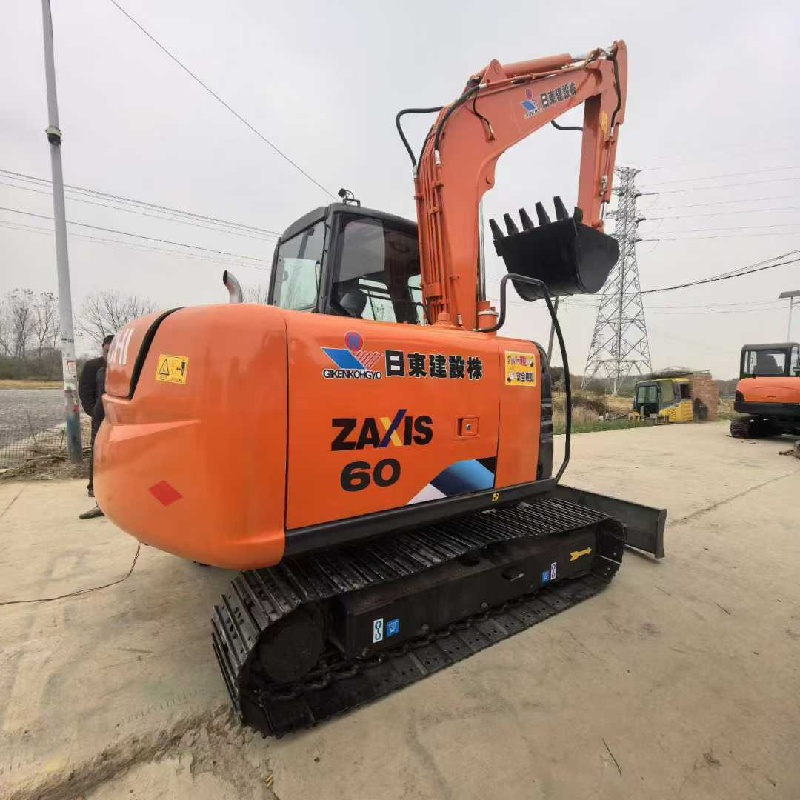 Hitachi 60 image 7