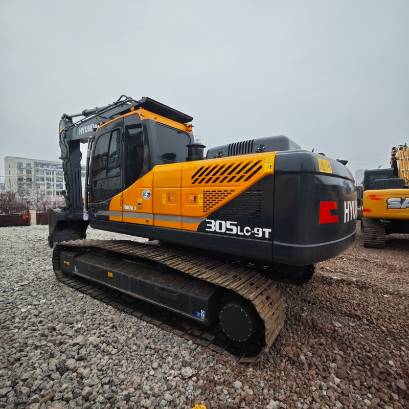 Hyundai 305-9T image 6