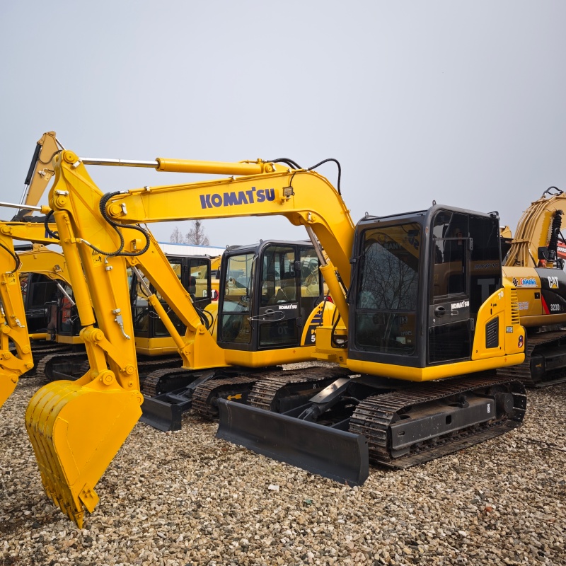 Komatsu 70
