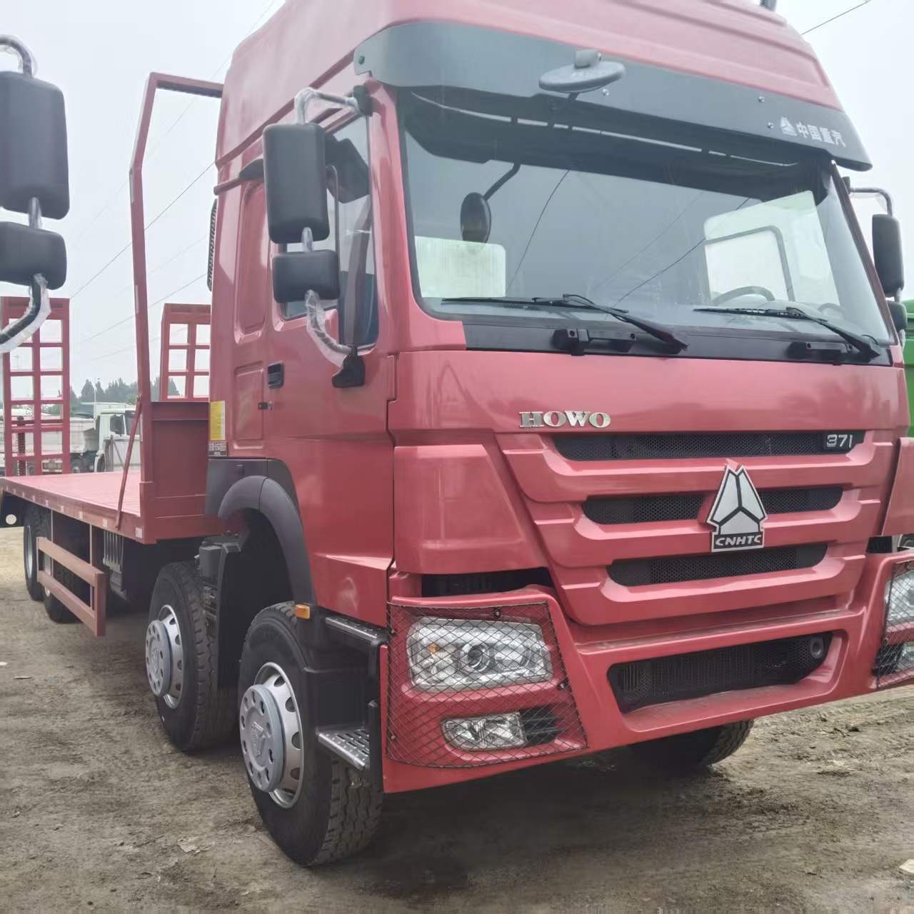 Sinotruk HOWO 8×4 Flatbed Truck
