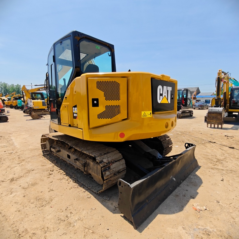 Caterpillar 307.5（2）
