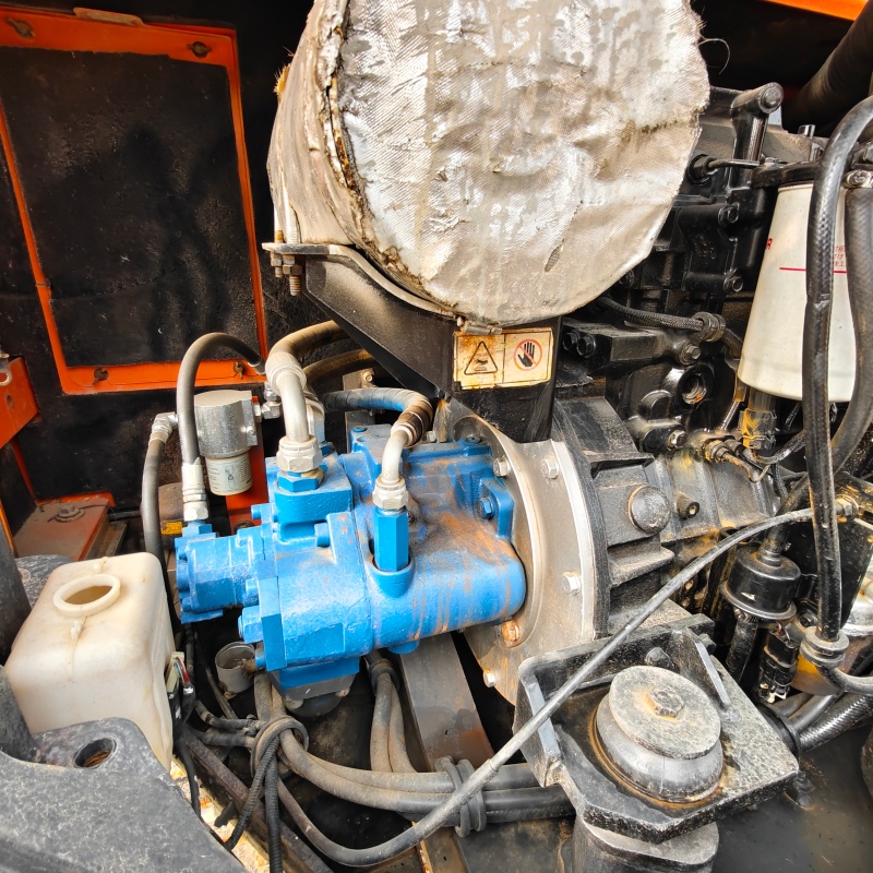 Doosan  DX75 image 10