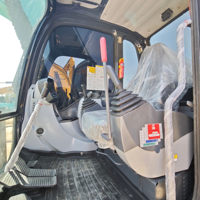 Kobelco 140 image 10