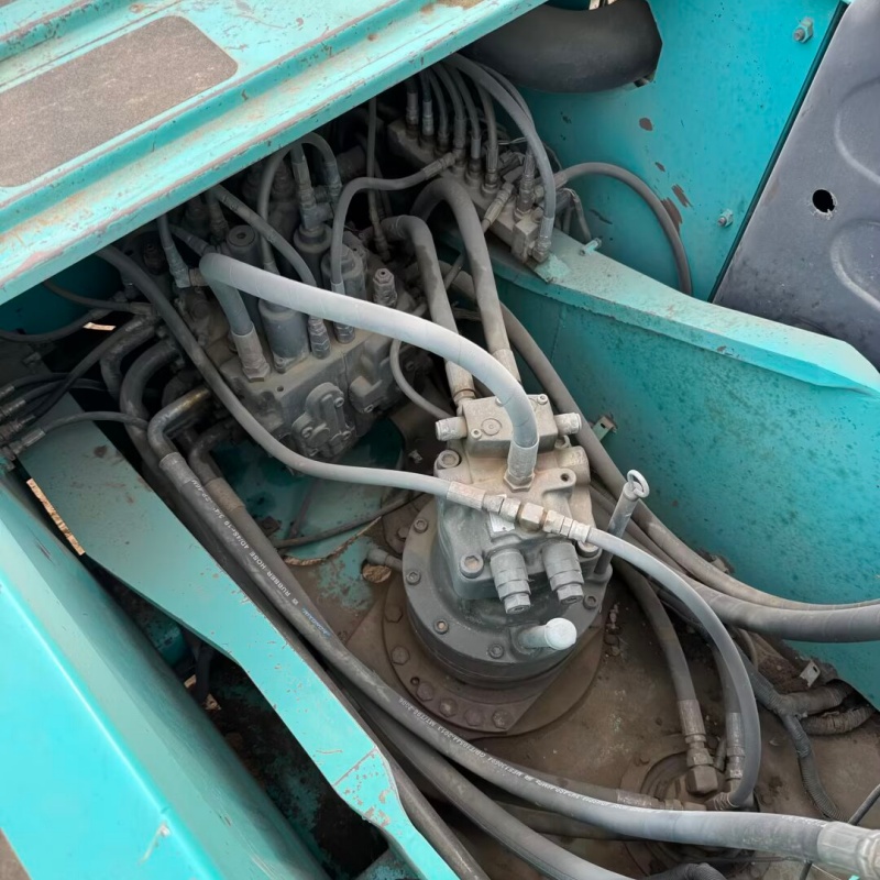 Kobelco 210 image 10