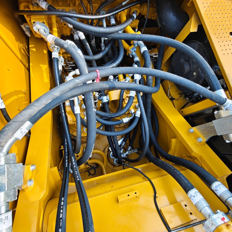 Caterpillar 349 image 11