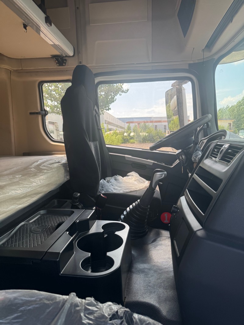 Shacman X3000 6×4 Tractor Truck image 13