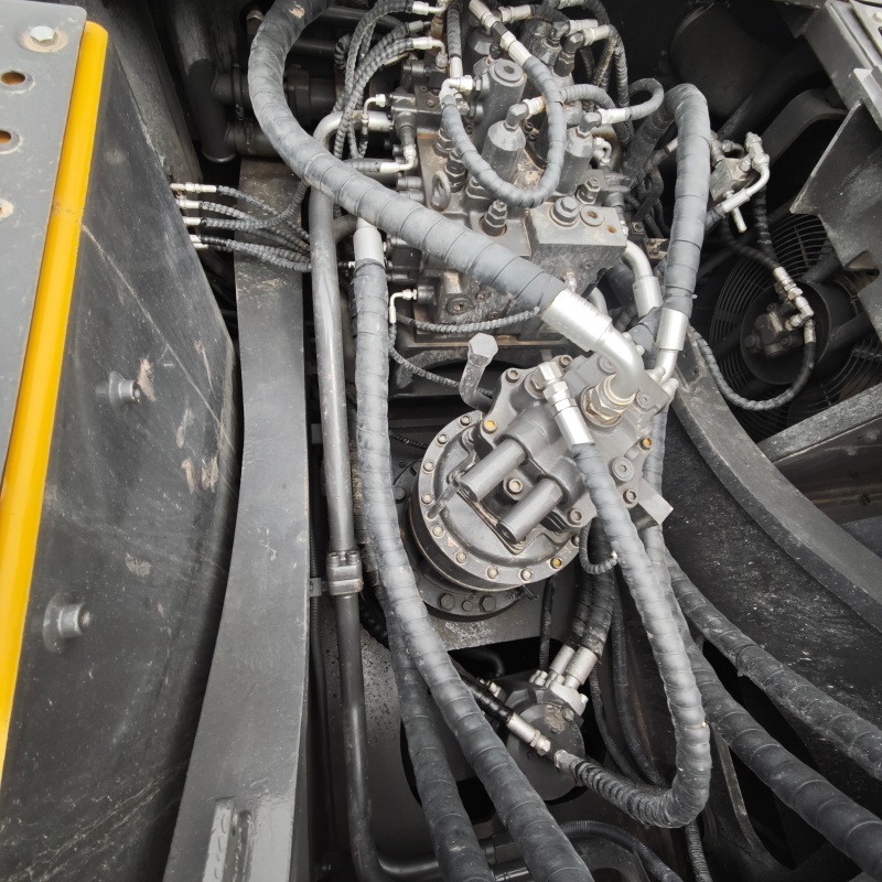 Volvo 360 image 13