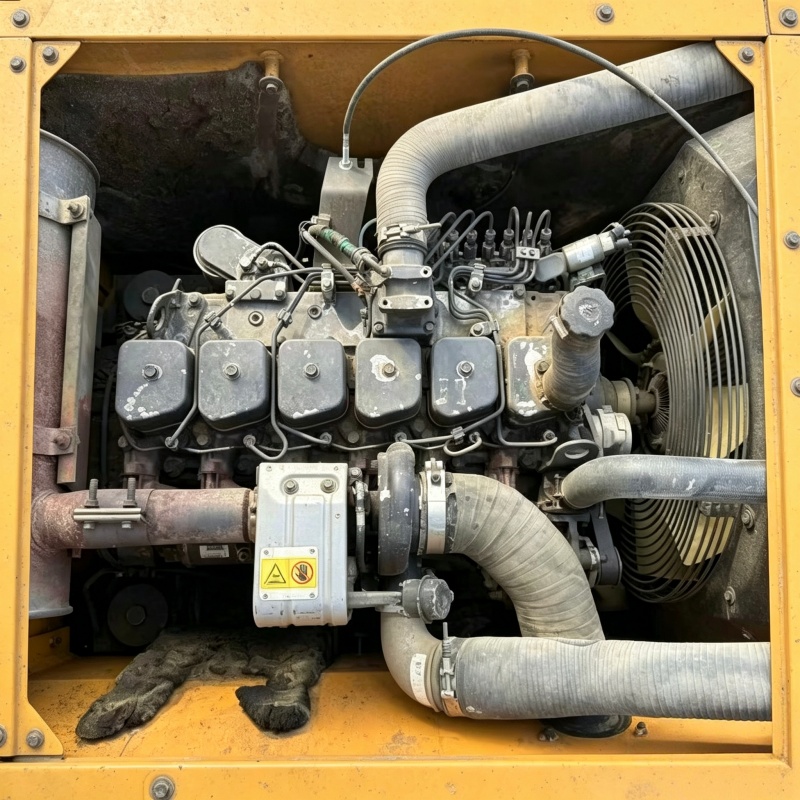 Hyundai 210 Wheeled Excavator image 14