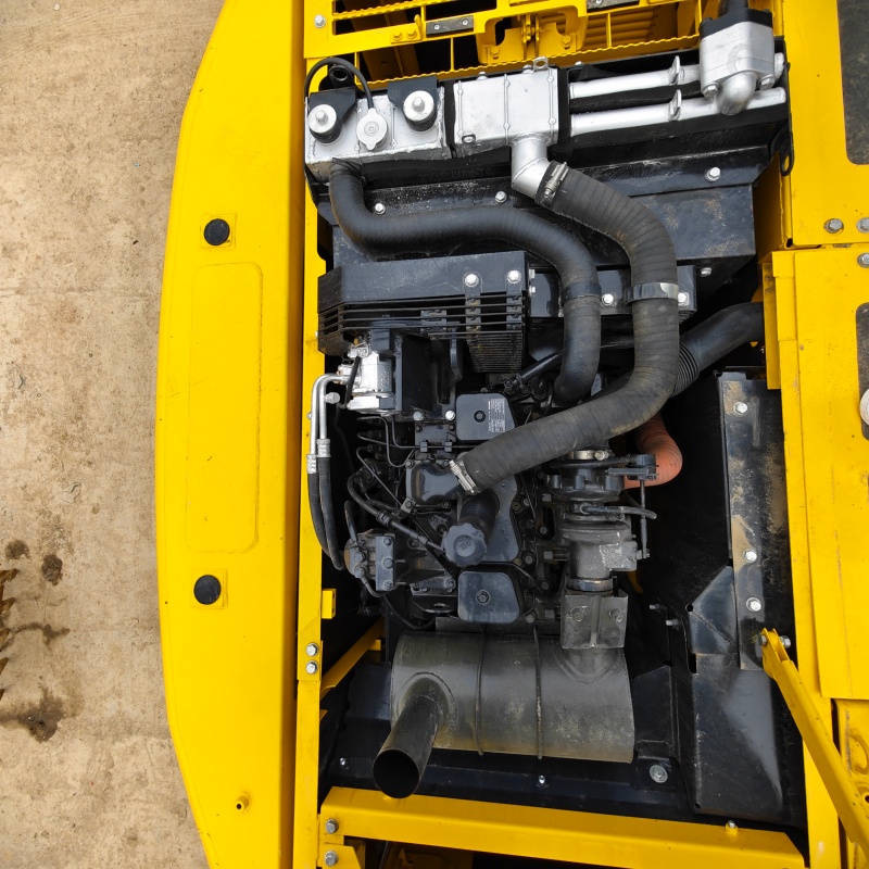 Komatsu 160 image 14