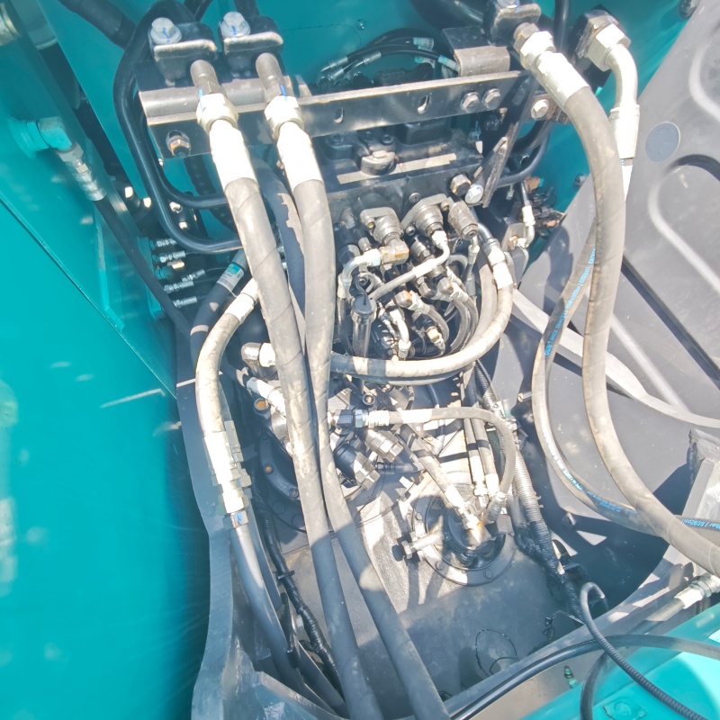 Kobelco 140 image 15