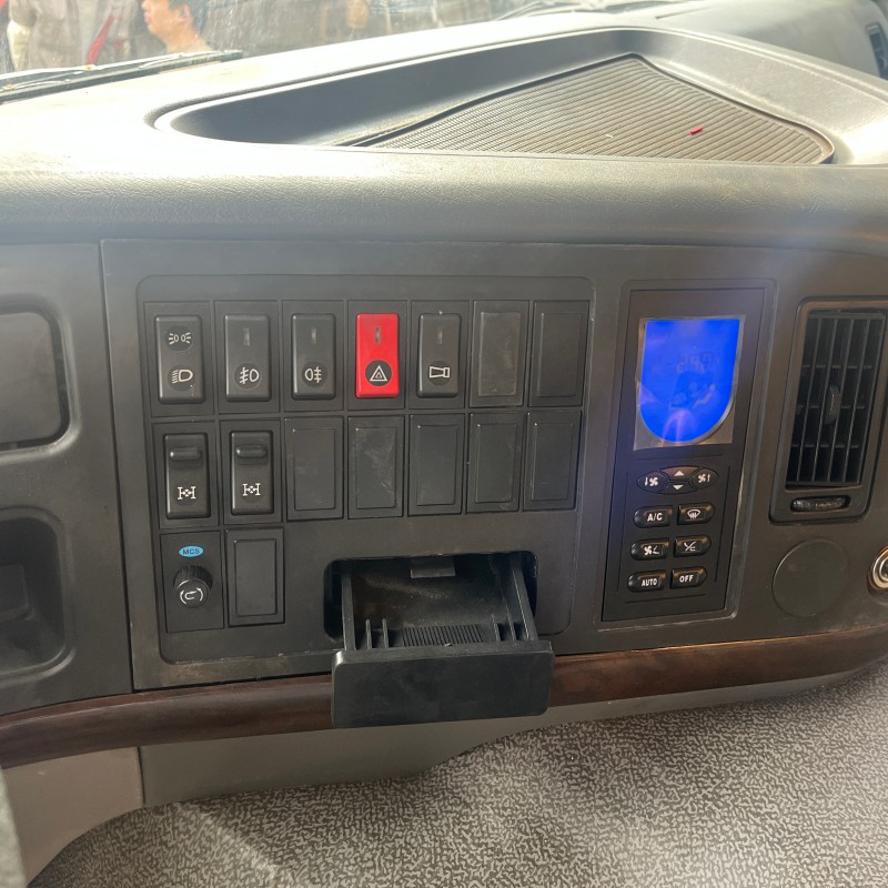 HOWO 4×2 Sewage Suction Truck image 16