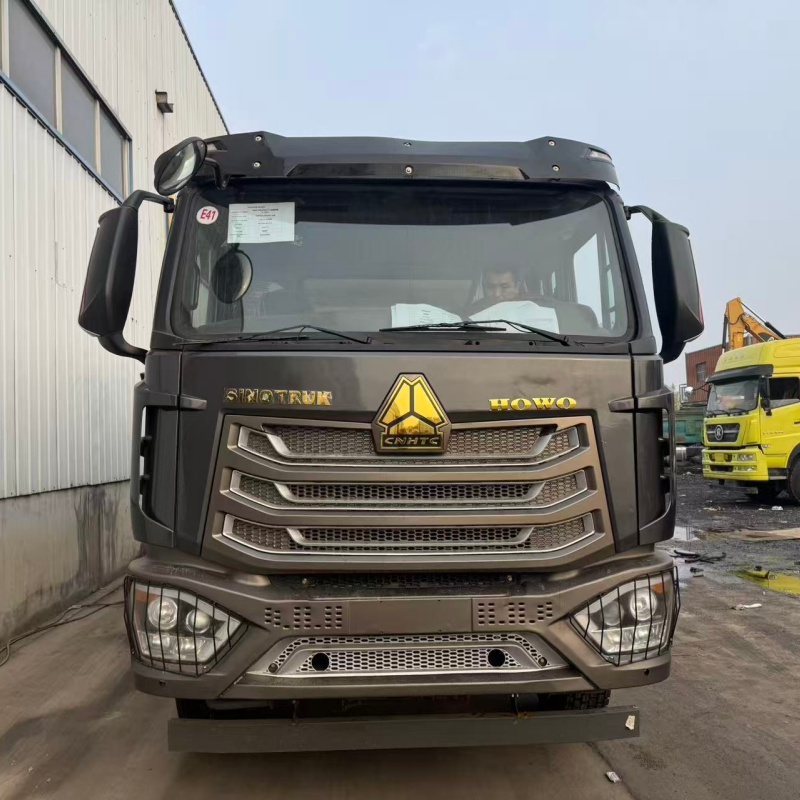 Sinotruk Hohan 6×4 Dump Truck