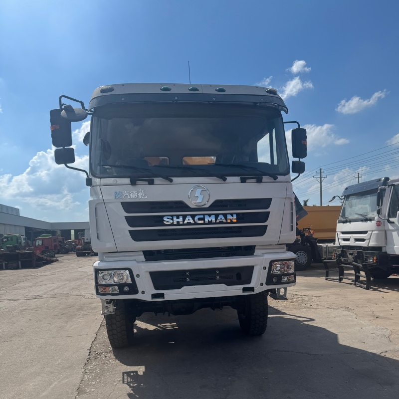 Shacman F3000 6×4 Truck-Mounted Crane