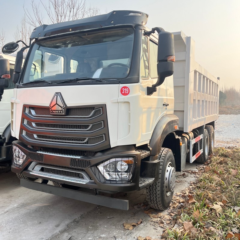 Sinotruk Hohan 6×4 Dump Truck in White image 3