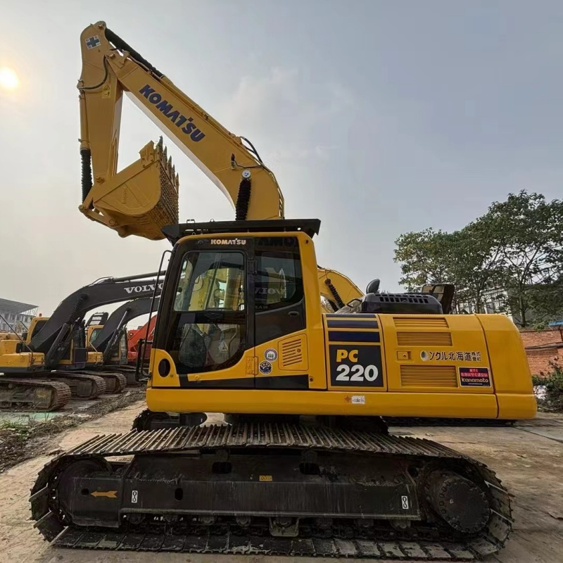 Komatsu 220（2） image 2