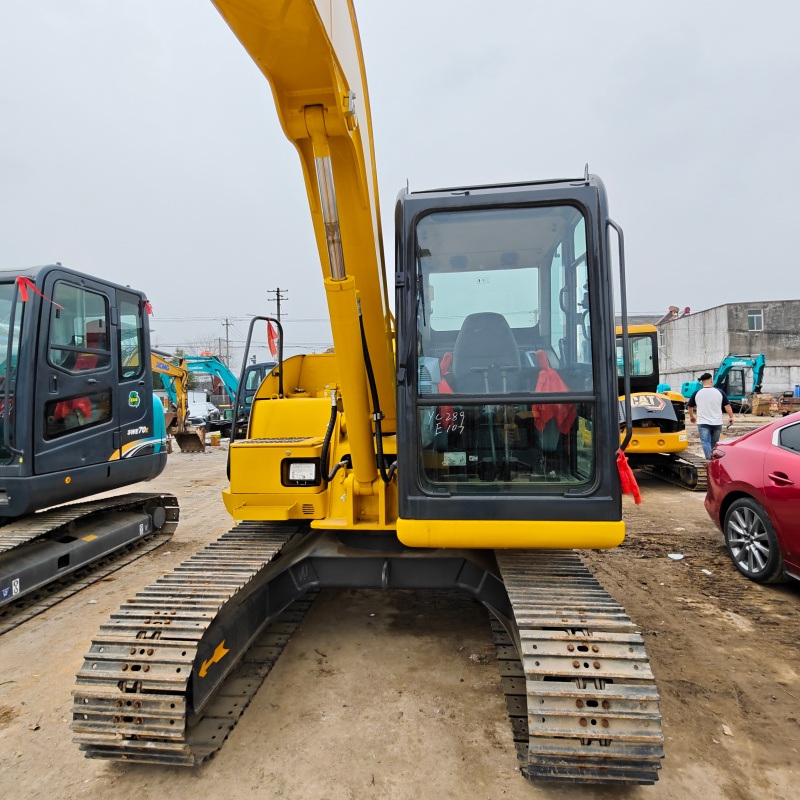 Komatsu 60 image 4