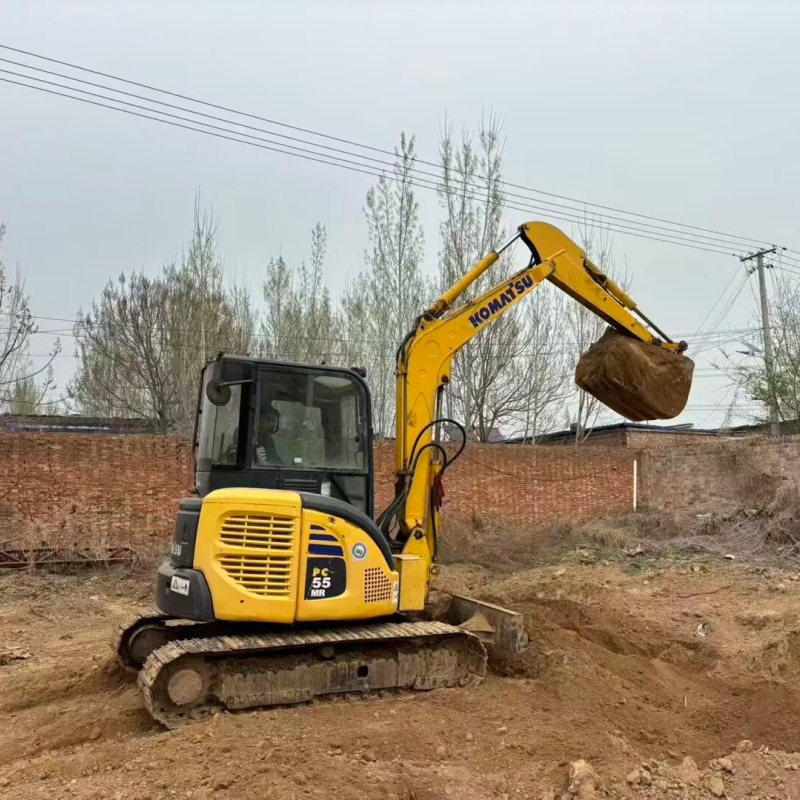 Komatsu 55 image 5