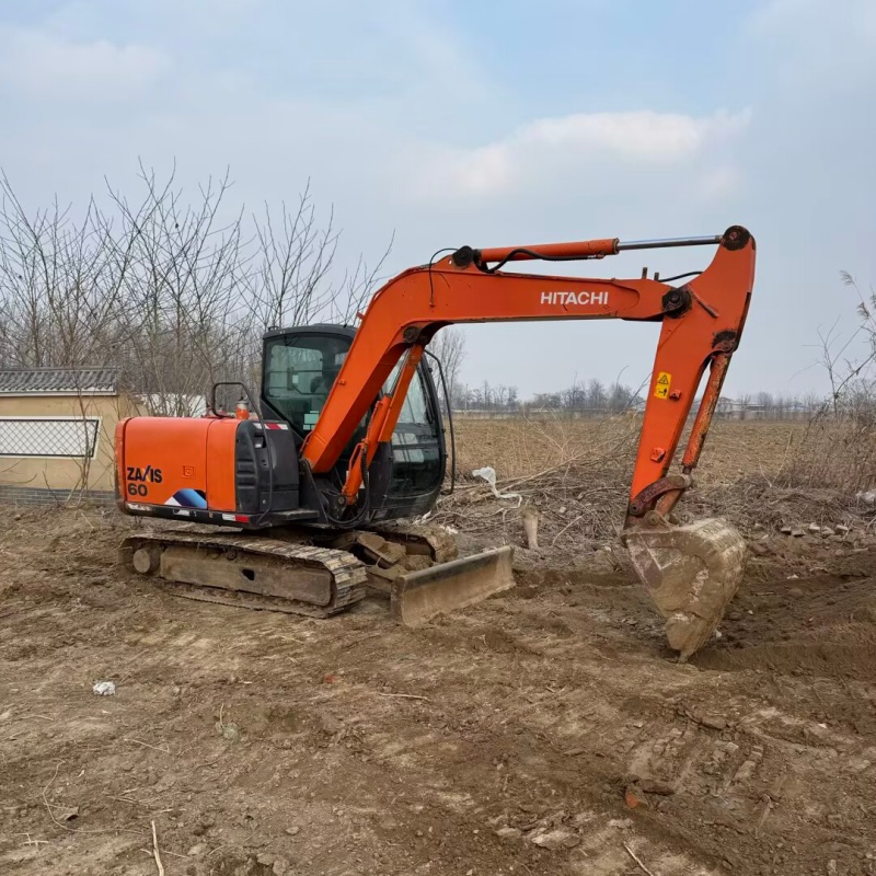 Hitachi 60 image 3