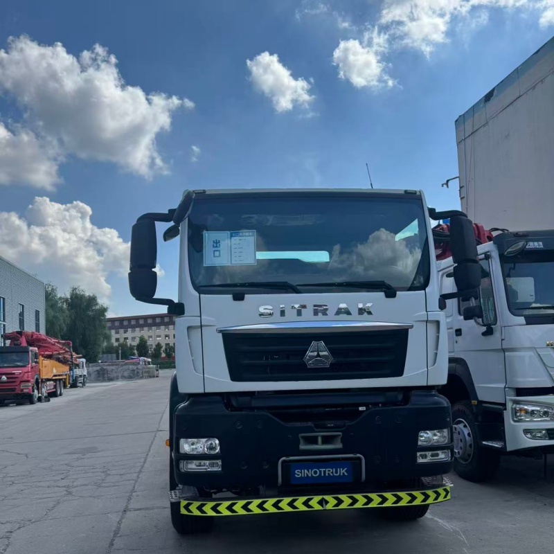Sinotruk SITRAK 8×4 Chassis in White
