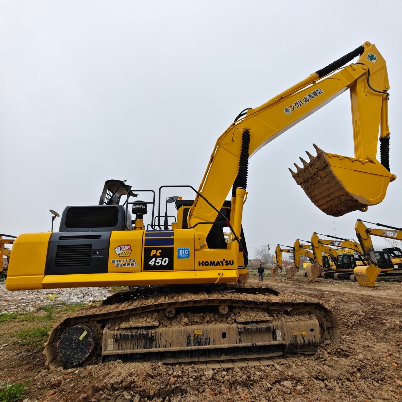Komatsu 450（2）