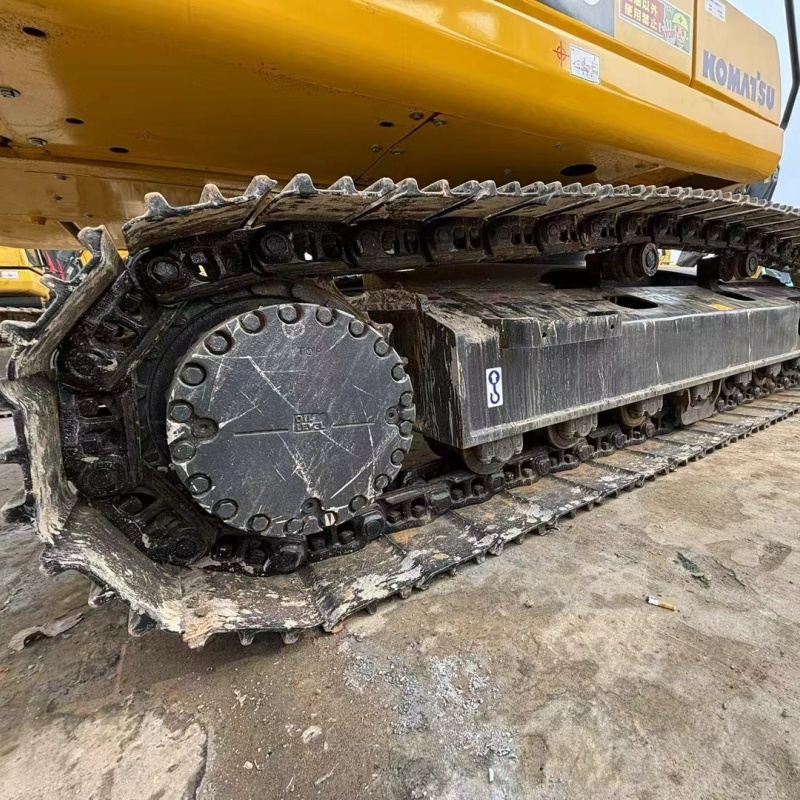 Komatsu 220（2） image 3