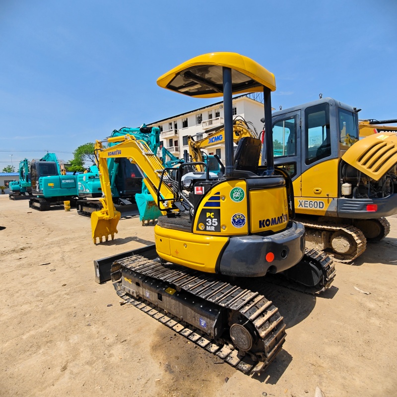 Komatsu 35（2） image 3