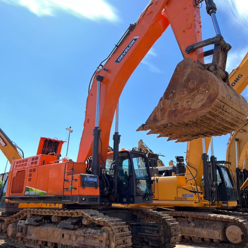 Doosan DX680 image 3